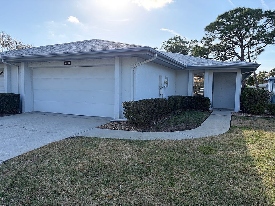 Wonderful 1781 sq. ft 2 bedroom/2bath villa with inside laundry and 2 car garage. Located near shopping and Bee Ridge/ I-75. Living Room/Dining Room plus Family Room and Sunroom.