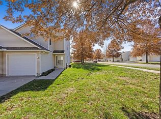 701 SE 13th St, Lees Summit, MO 64081