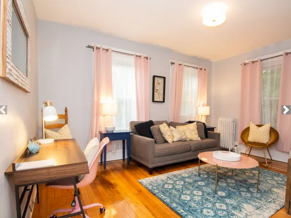 636 Washington St, Brookline, MA