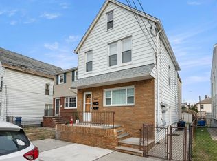 202 Devon St, Kearny, NJ 07032