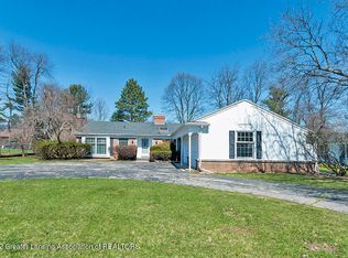 1655 Walnut Heights Dr, East Lansing, MI 48823