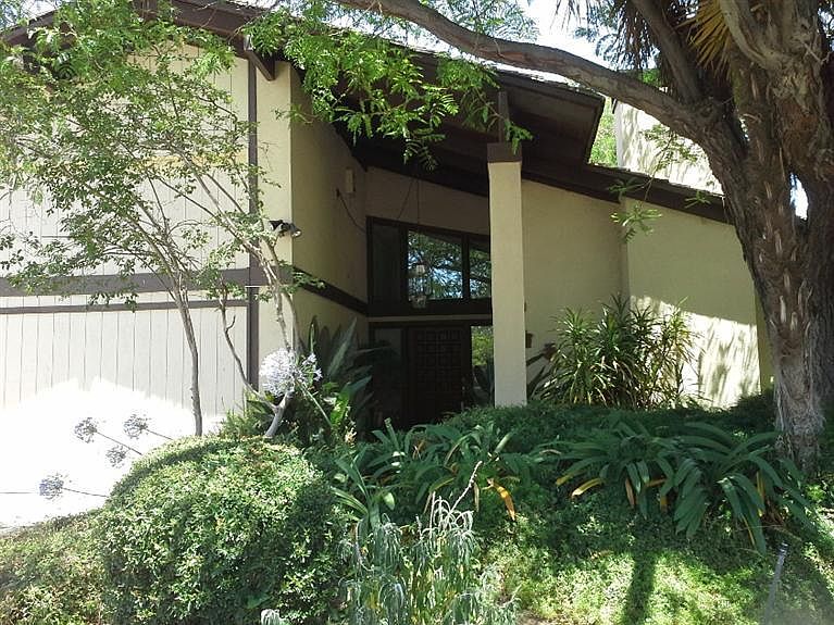 1st image of 6658 N Roosevelt Ave
