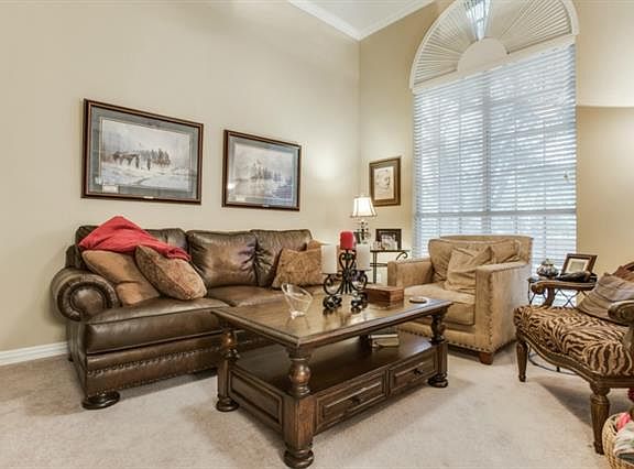 5th image of 8409 Kendall Dr