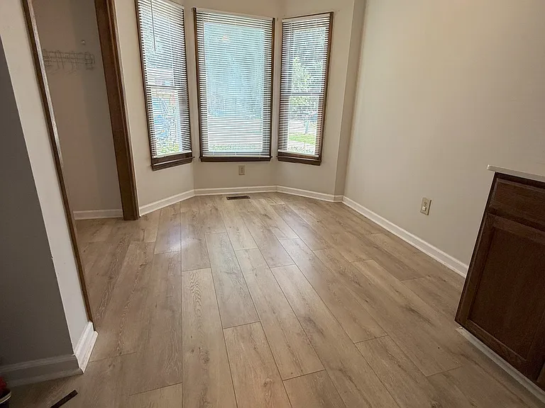 1112 Booth Ct SW #C — Photo 6