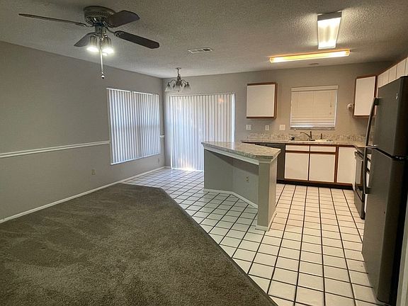 2nd image of 529 Starstone Dr