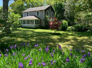 110 Daggett Ave, Tisbury, MA 02568