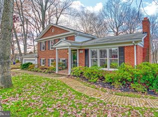 5818 Dawes Ave, Alexandria, VA 22311