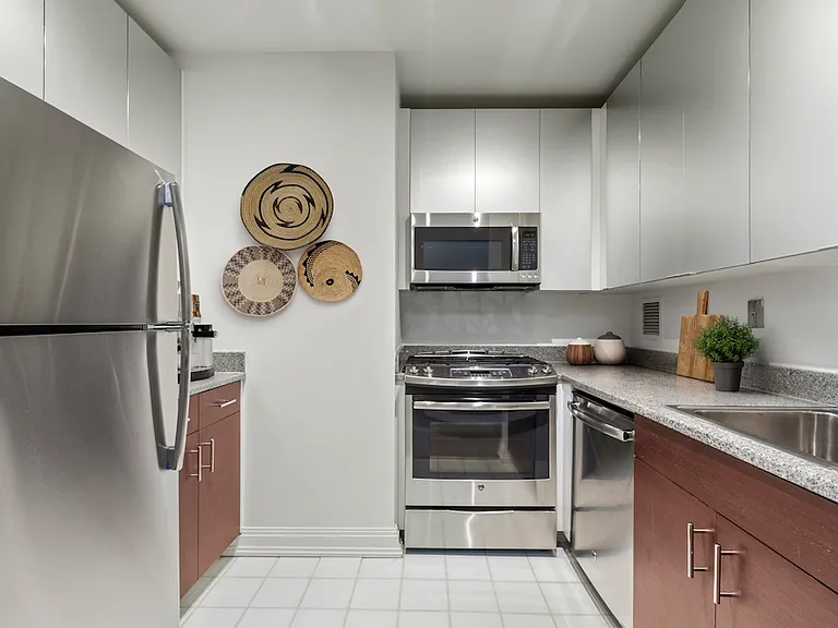 10 E 29th St #19H — Photo 4