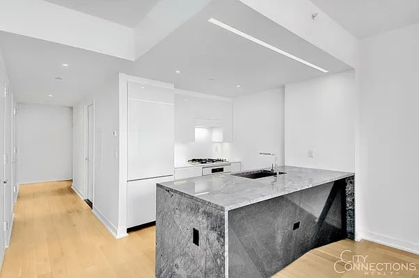 Rented by City Connections Realty | media 22