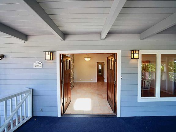 5th image of 709 Navarra Dr