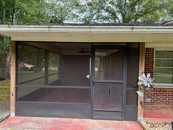 Carport entrance