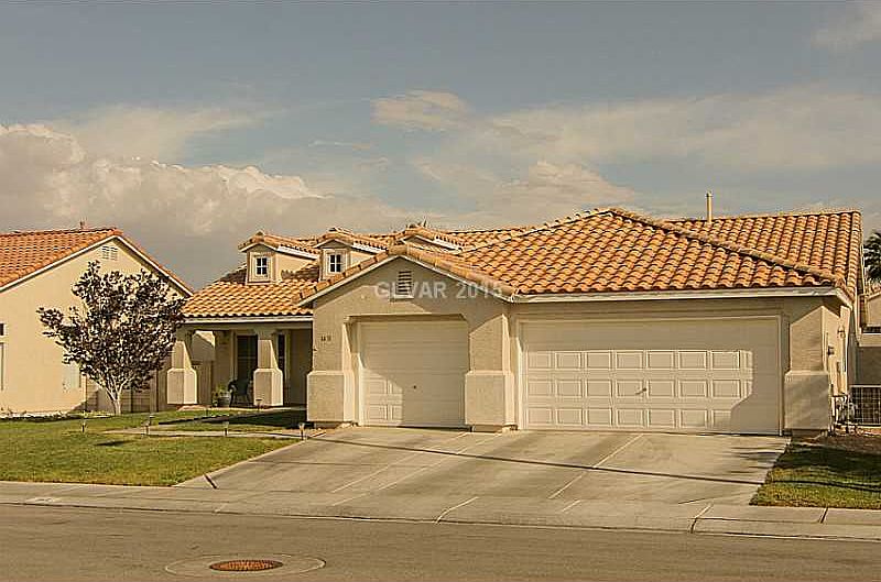 1st image of 1431 Drakewood Ave