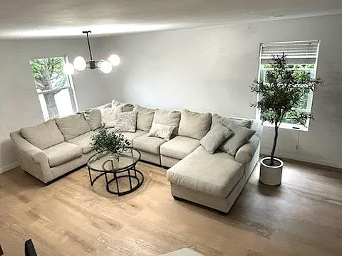 1708 W Kedlin Ln — Photo 3