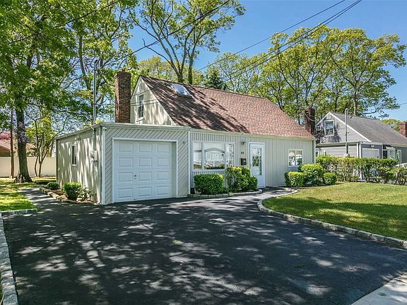 3rd image of 90 Cleveland Ave