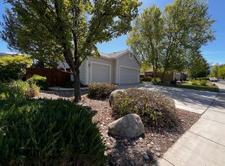 1800 Bougainvillea Dr, Minden, NV 89423