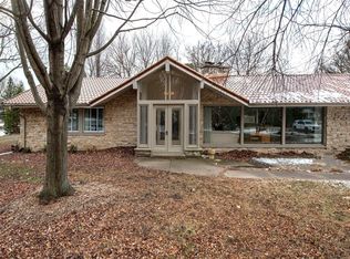 13505 Lannie Ct, Elm Grove, WI 53122