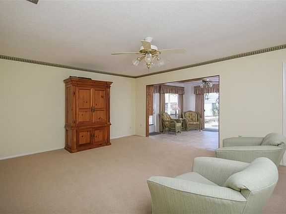 2nd image of 2313 Canalbluff Pl