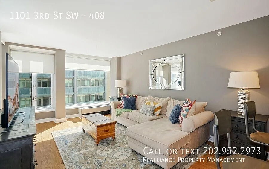 1101 3rd St SW #408