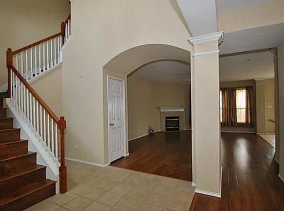 3rd image of 5929 Secco Ct