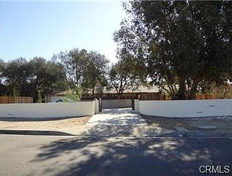 1st image of 2266 N Orange Grove Ave