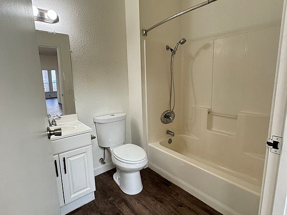 2nd image of 520 6th Ave #518-D
