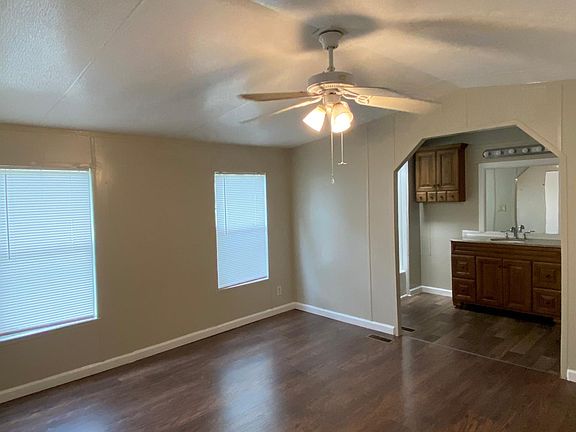 2nd image of 23077 White Oak Dr