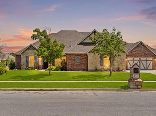 4311 Moorgate Dr, Norman, OK 73072