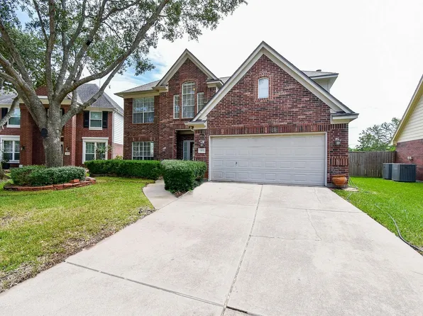 15611 Oakworth Ct, Sugar Land, TX 77498