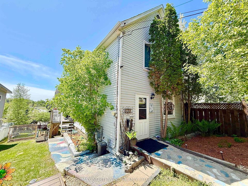 1st image of 433 3rd St S