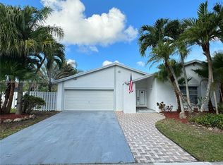 10500 SW 128th Pl, Miami, FL 33186