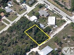7102 Hibiscus Ave, Bokeelia, FL 33922