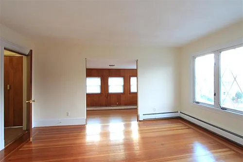 540 Main St Photo 1