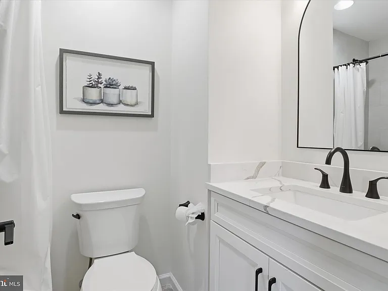 12845 Mill Brook Ct — Photo 29