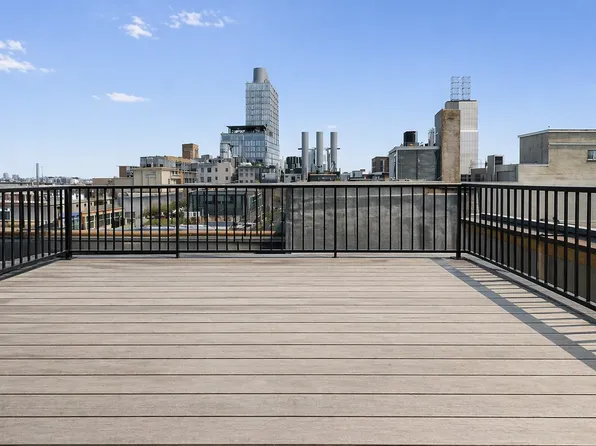 252 Mott St, New York, NY