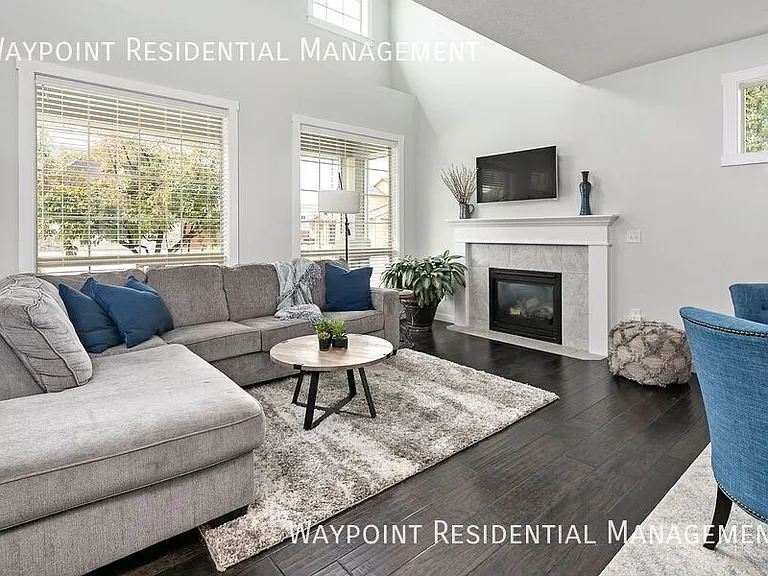 4342 S Axiom Ave — Photo 4