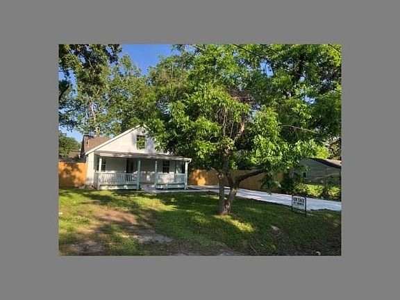 2nd image of 8416 N Arkansas St