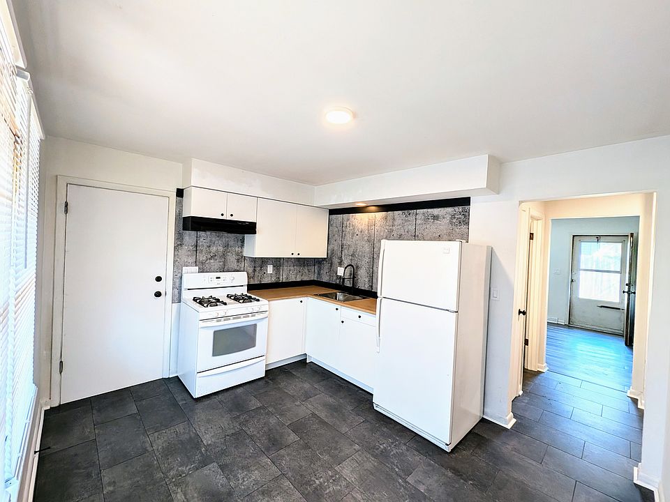 1st image of 2231 19th Ave #2