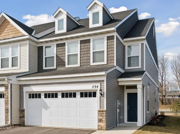 734 Maggie Way, Chanhassen, MN 55317