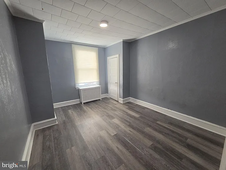 302 W Louden St — Photo 12