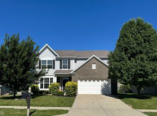 2673 Night Hawk Rd, Greenwood, IN 46143