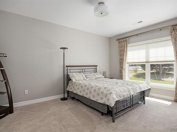 4th image of 299 Northill Dr Unit A