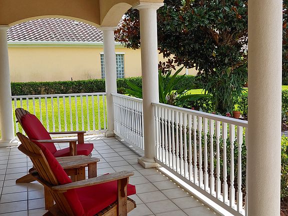 4th image of 12031 Navale Ln