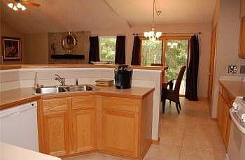 5th image of 1072 Evadell Dr