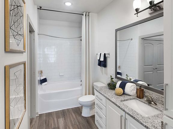 5th image of 675 Lafayette Ave #5103