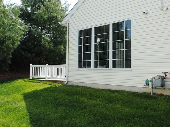 Patio & Windows to Sunroom