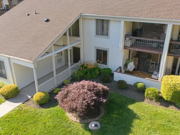 5 Avon Drive E #5S, East Windsor, NJ 08520