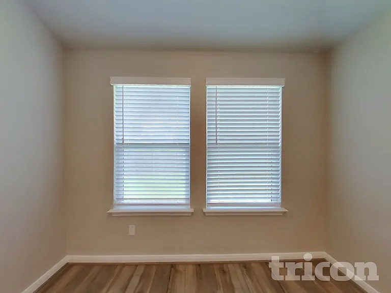 5539 Shasta Pl — Photo 4