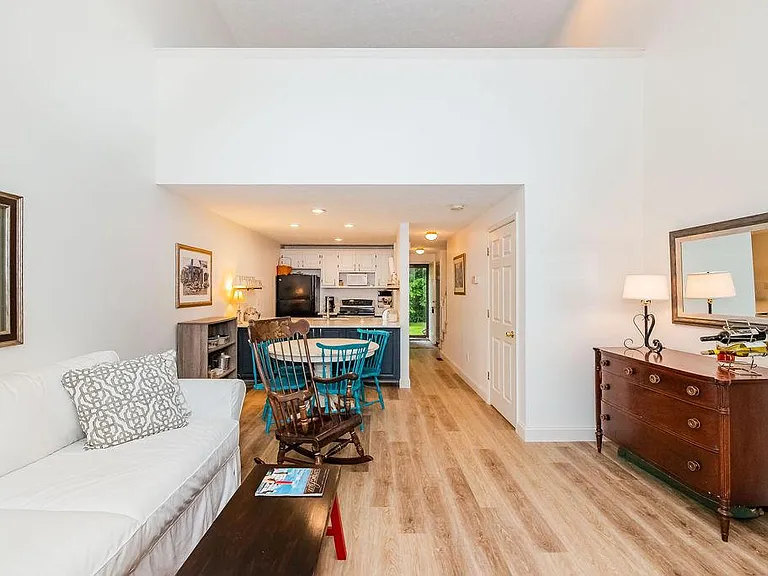 35 Balmoral Dr #35 — Photo 26