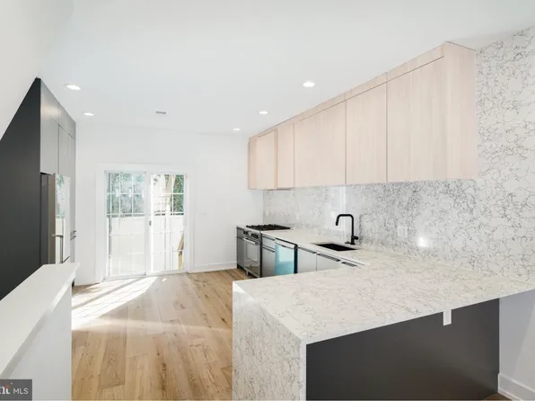 1532 Catharine St, Philadelphia, PA 19146