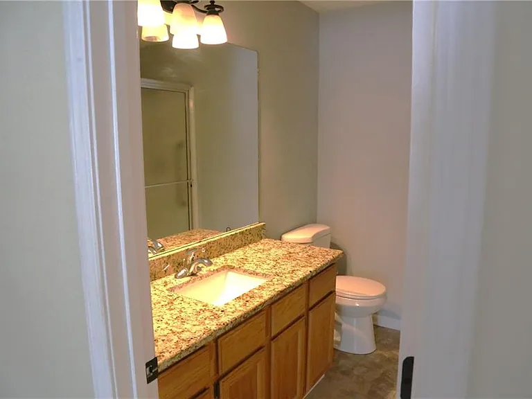685 Crossbridge Aly — Photo 15